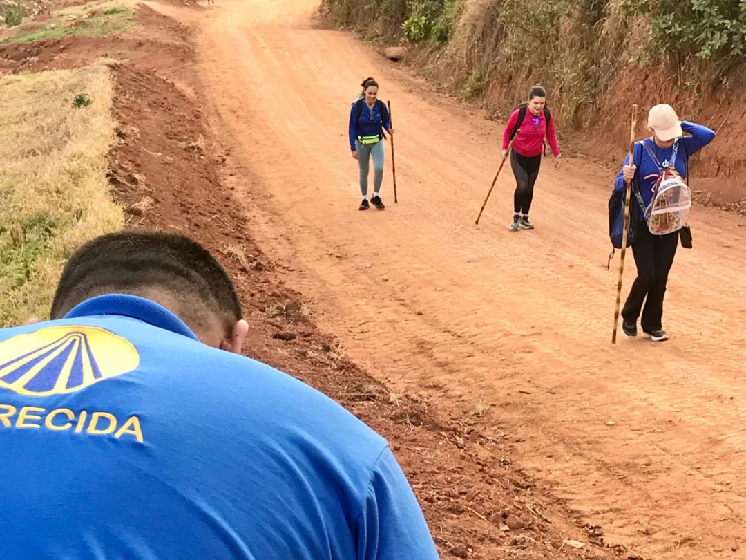 “Família dos Devotos” da TV Aparecida destaca especial Peregrinos da Fé