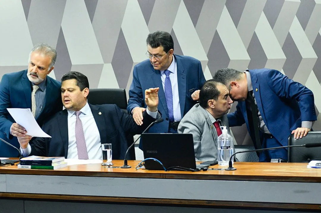 Relatório da regulamentação da reforma tributária será apresentado na segunda