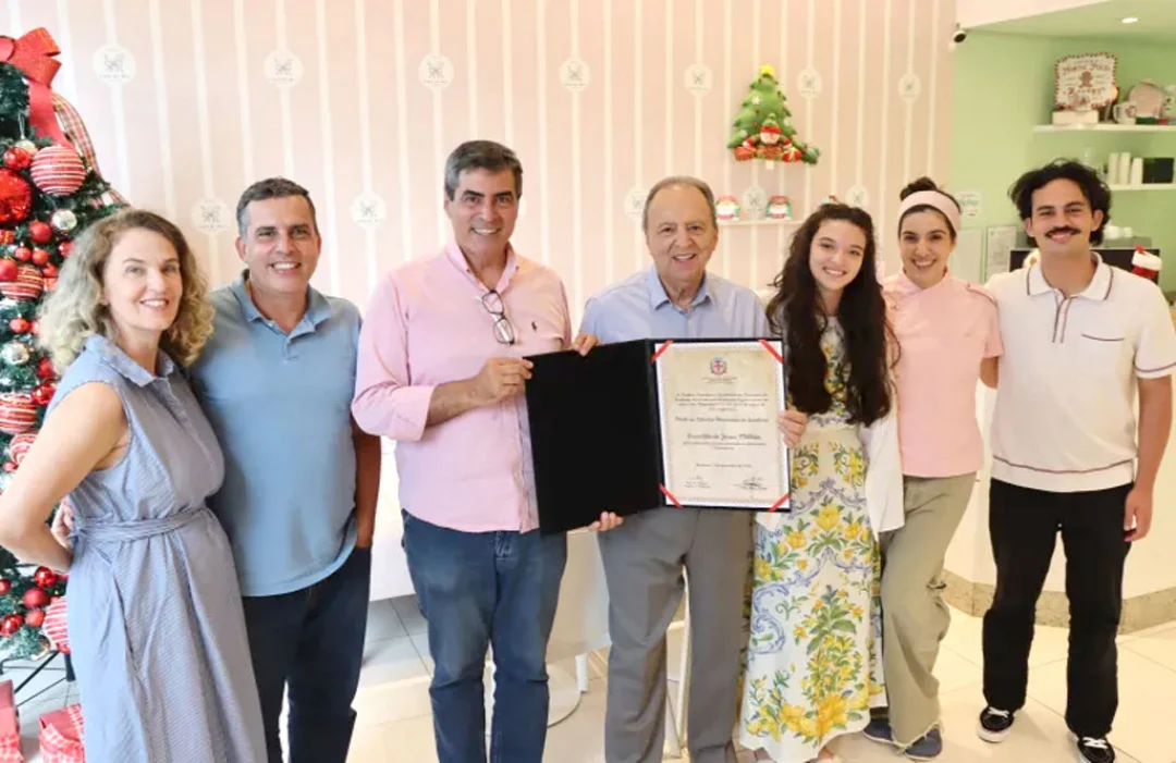Prefeitura entrega título de Cidadão Honorário de Londrina a Oswaldo Militão