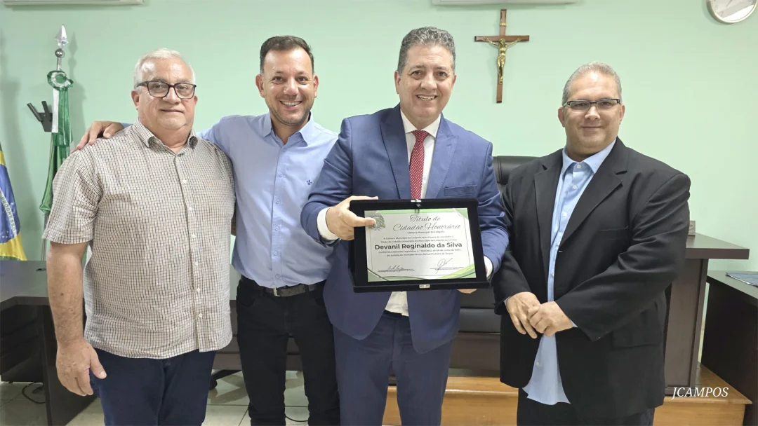 Deputado Cobra Repórter recebe título de Cidadão Honorário de Leópolis