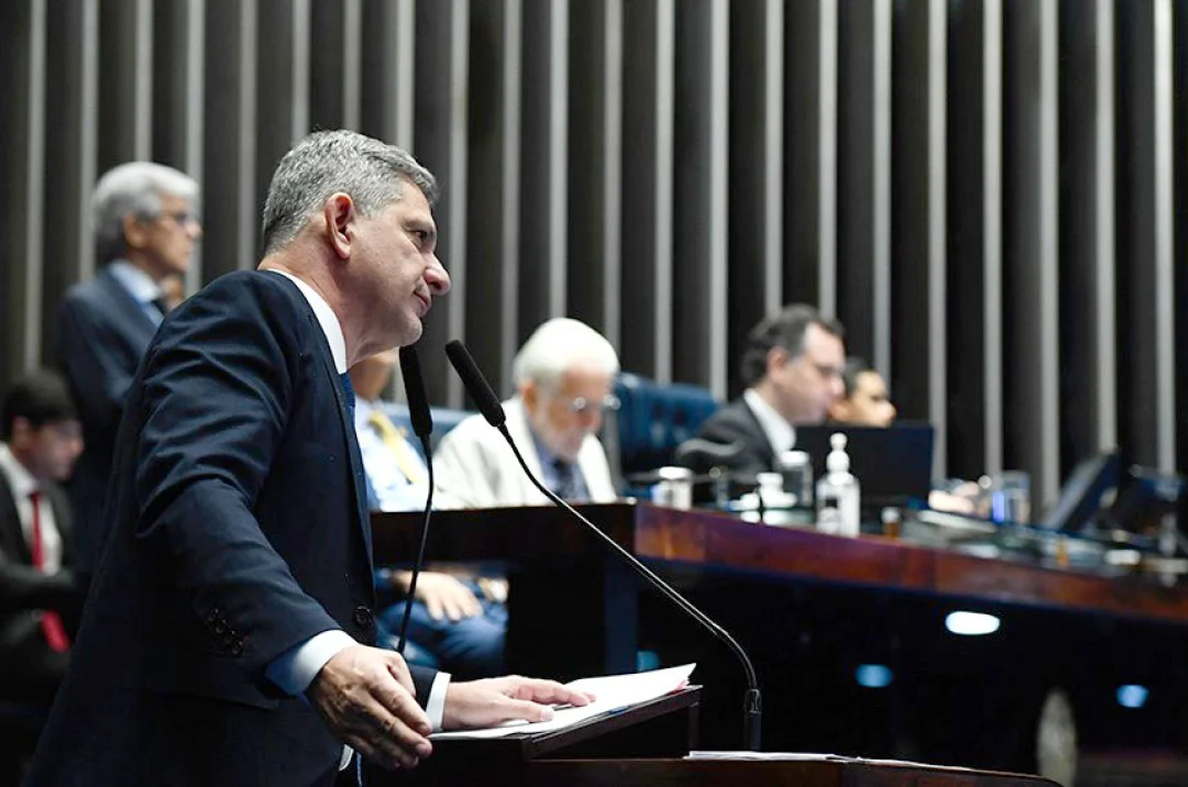 Novas regras sobre reajuste do salário mínimo e acesso ao BPC vão à sanção