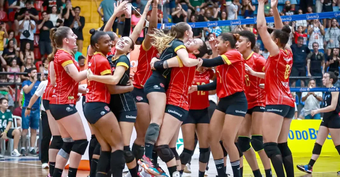 Londrina Vôlei recebe o Flamengo nesta sexta-feira (7)