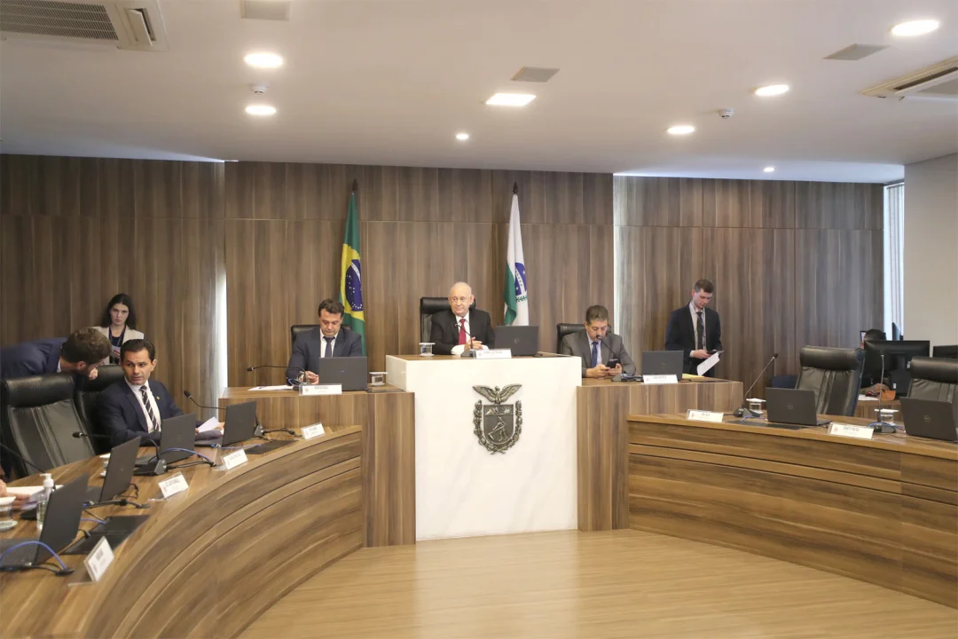CCJ aprova modernização da Agepar em sessão extraordinária