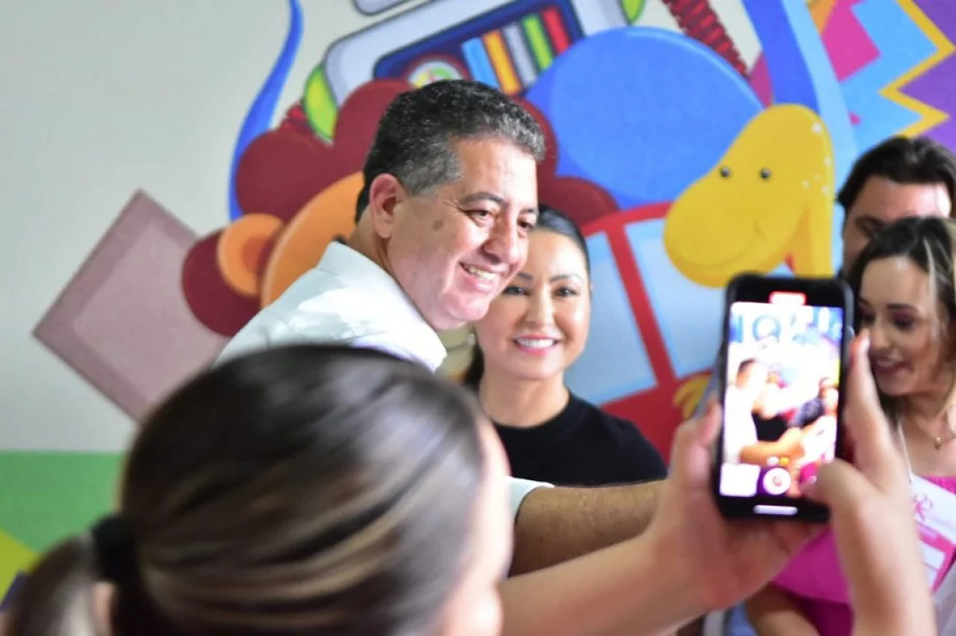 Deputado Cobra Repórter propõe Título de Cidadã Honorária do Paraná à primeira-dama Luciana Saito Massa