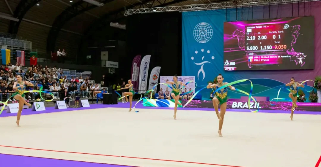 Londrinenses integram equipe vencedora da Copa do Mundo de Ginástica Rítmica
