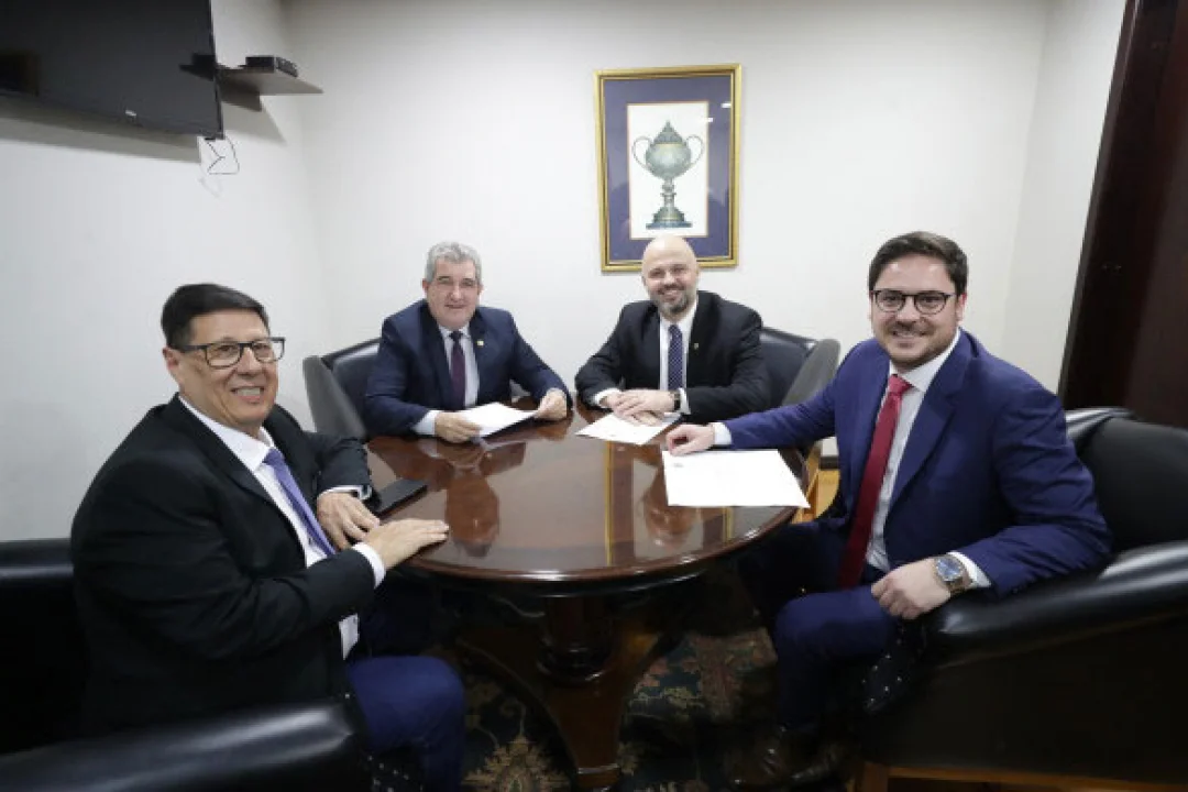 Comissão de Esportes aprova projetos para promover e reconhecer o potencial do ciclismo no estado