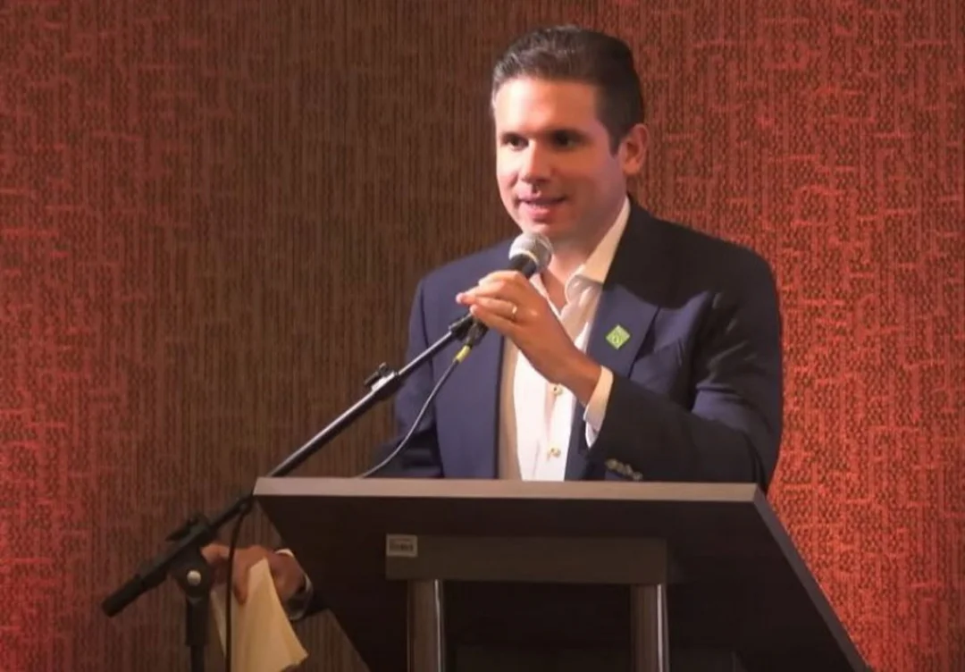Motta reafirma compromisso da Câmara em aprovar propostas para reduzir custo Brasil