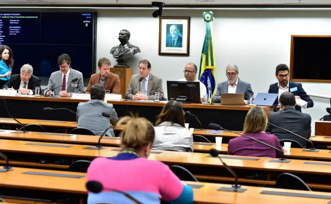 Especialistas ressaltam importância de acabar com lixões no Brasil para diminuir emissões de metano