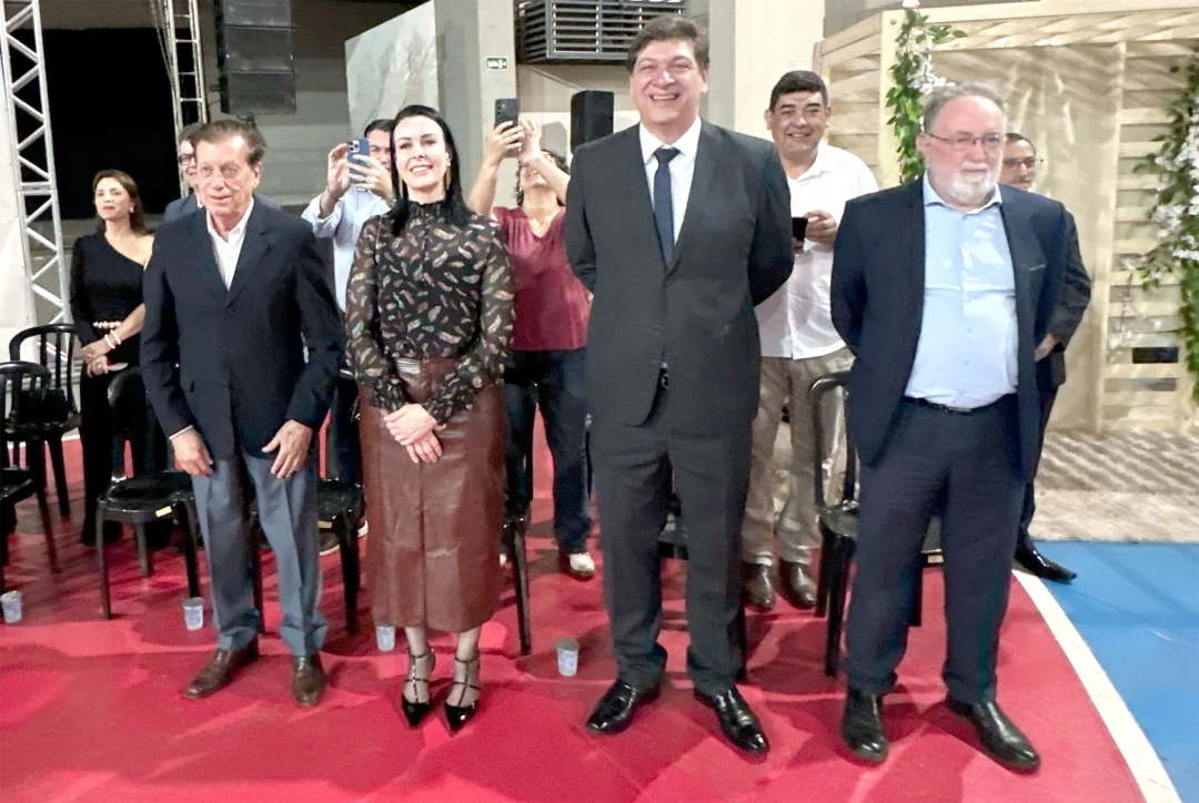 Muita alegria no casamento coletivo em Cornélio Procópio