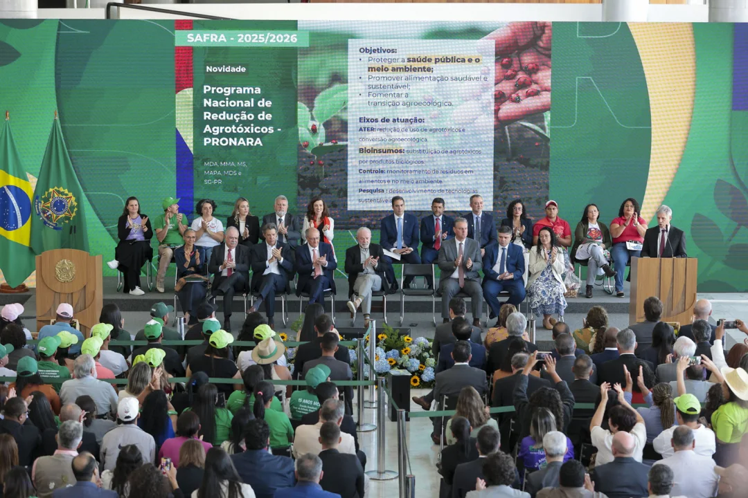 Gleisi destaca avanços no Plano Safra da Agricultura Familiar com R$ 89 bilhões em investimentos