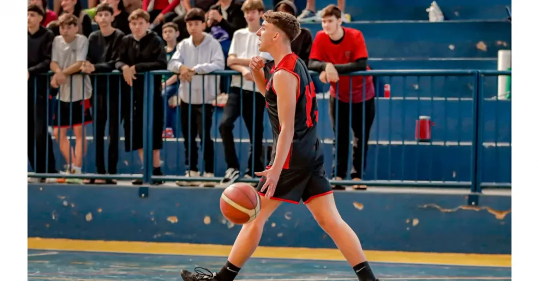 Atleta da APVE Londrina Basketball vai jogar nos Estados Unidos