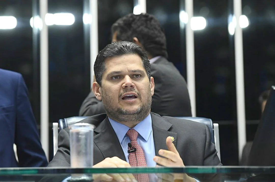Davi retira da pauta projeto que autoriza cassinos e legaliza jogo do bicho