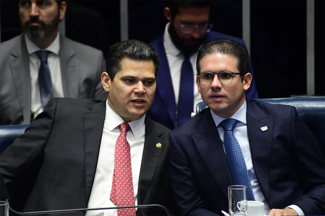 Alcolumbre e Motta reagem e citam reciprocidade econômica contra taxação de Trump