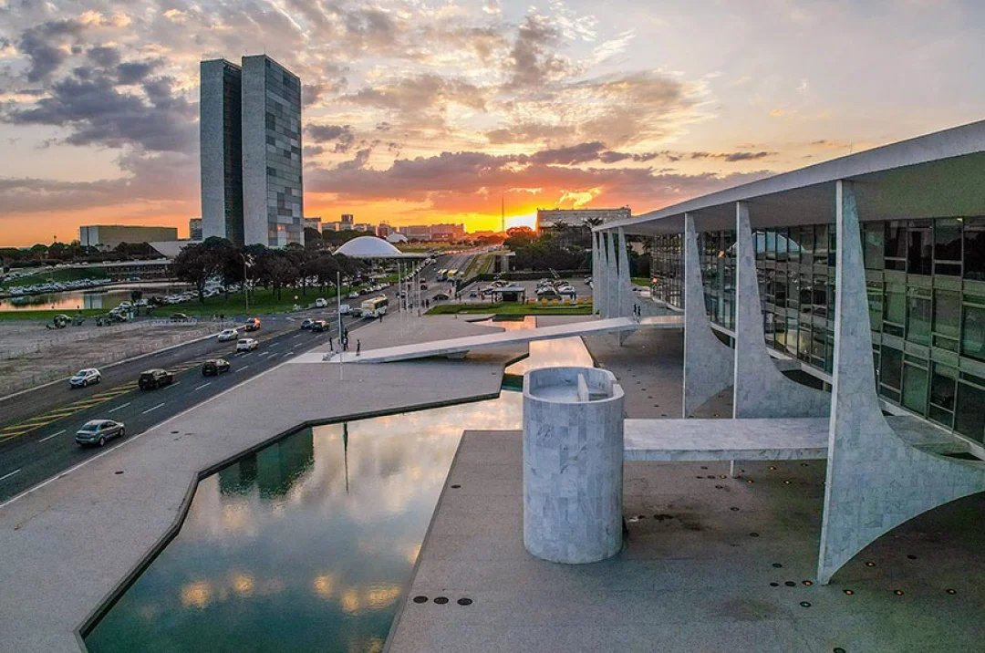 Lula veta aumento do número de deputados federais
