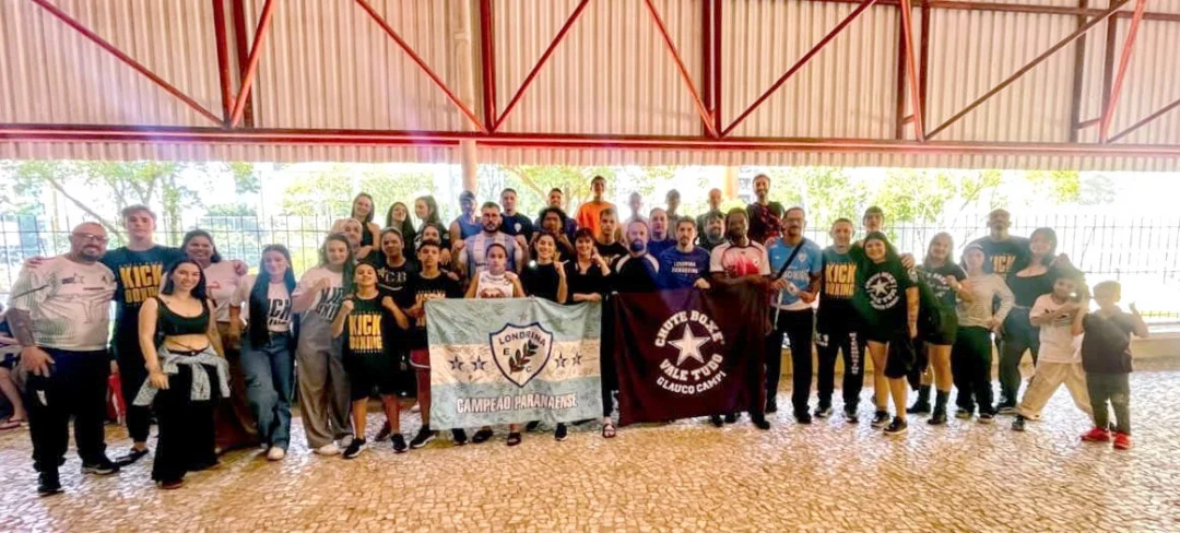 Londrina faz bonito na Copa Paraná de Kickboxing