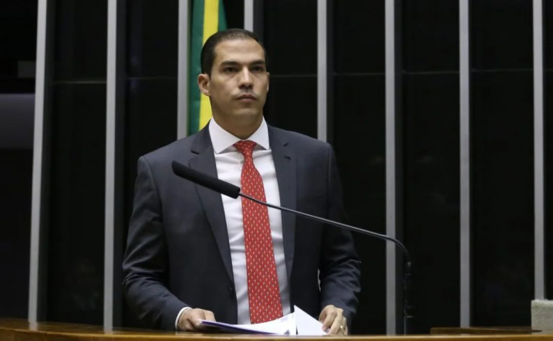 Câmara aprova projeto que cria 330 funções comissionadas para o STJ
