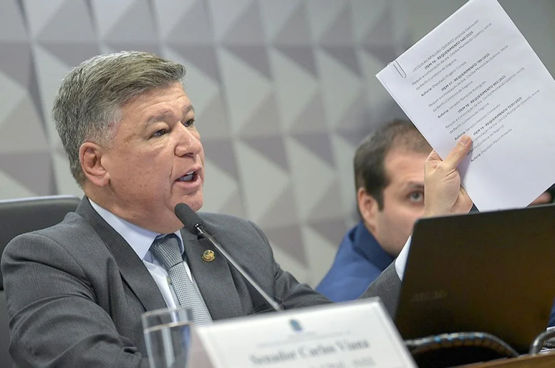 Presidente da CPMI critica decisão de André Mendonça de liberar testemunhas