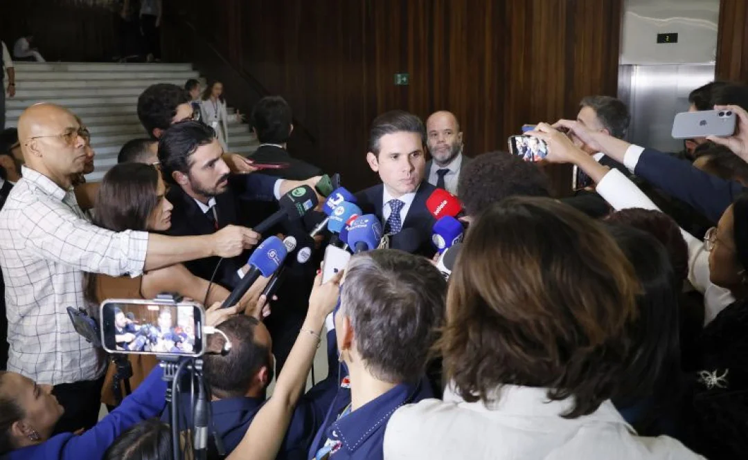 Motta diz que aguarda conversa de relator com bancadas para decidir se pauta anistia