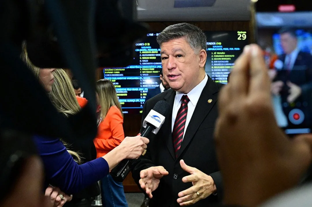 Carlos Viana propõe ampliação dos poderes das CPIs