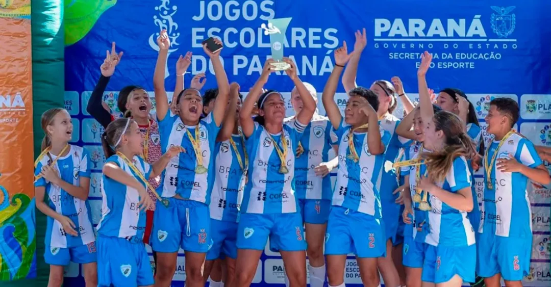 Equipe londrinense de futebol feminino é campeã do Jeps Bom de Bola