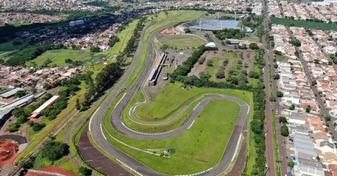 FEL inicia cadastro de provas e atividades no Autódromo de Londrina nesta segunda (17)