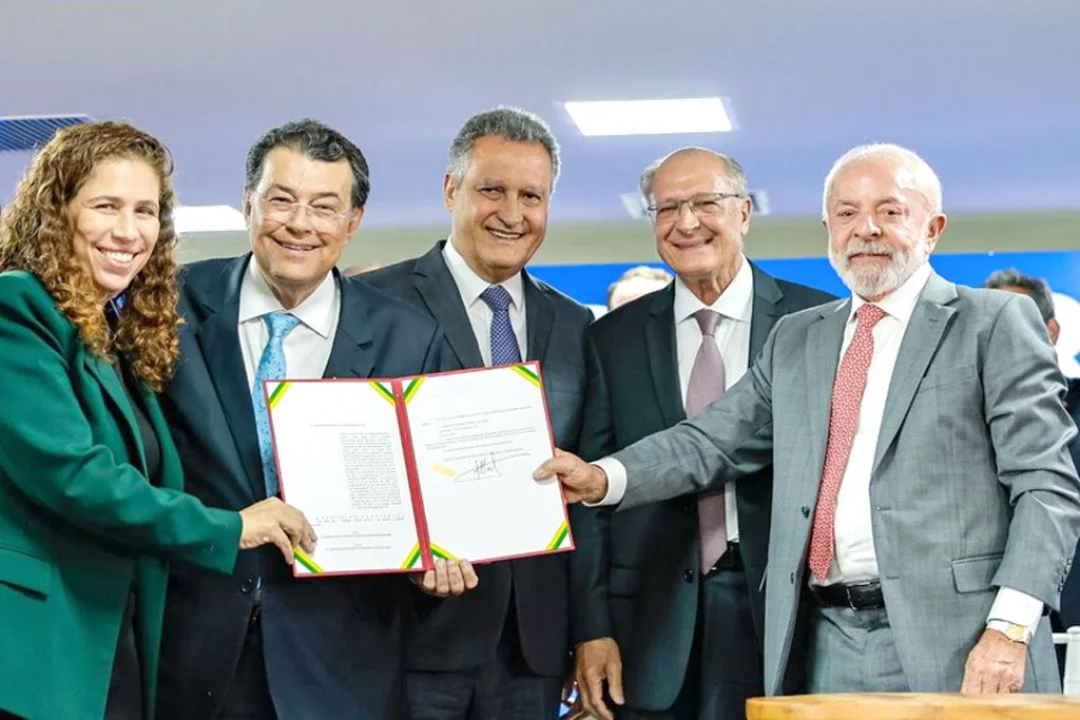 “Momento histórico”, diz Lula durante lançamento do Portal da Reforma Tributária e sanção da lei que cria Comitê Gestor do IBS