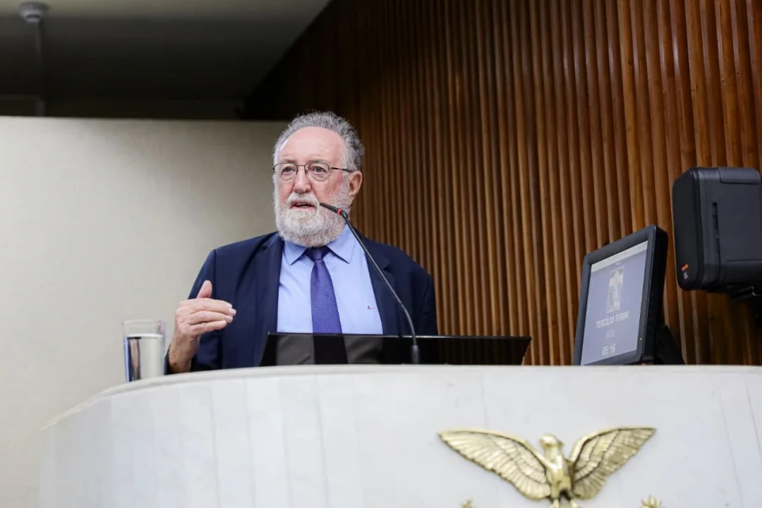 Deputado Tercilio Turini questiona posição do TCE sobre cobrança de água na produção rural