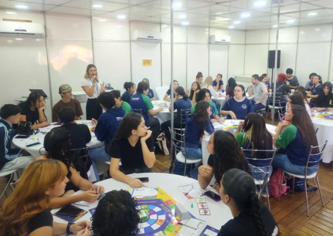 Assembleia Itinerante conclui agenda na ExpoLondrina 2026 com foco em educação política e aproximação com a sociedade