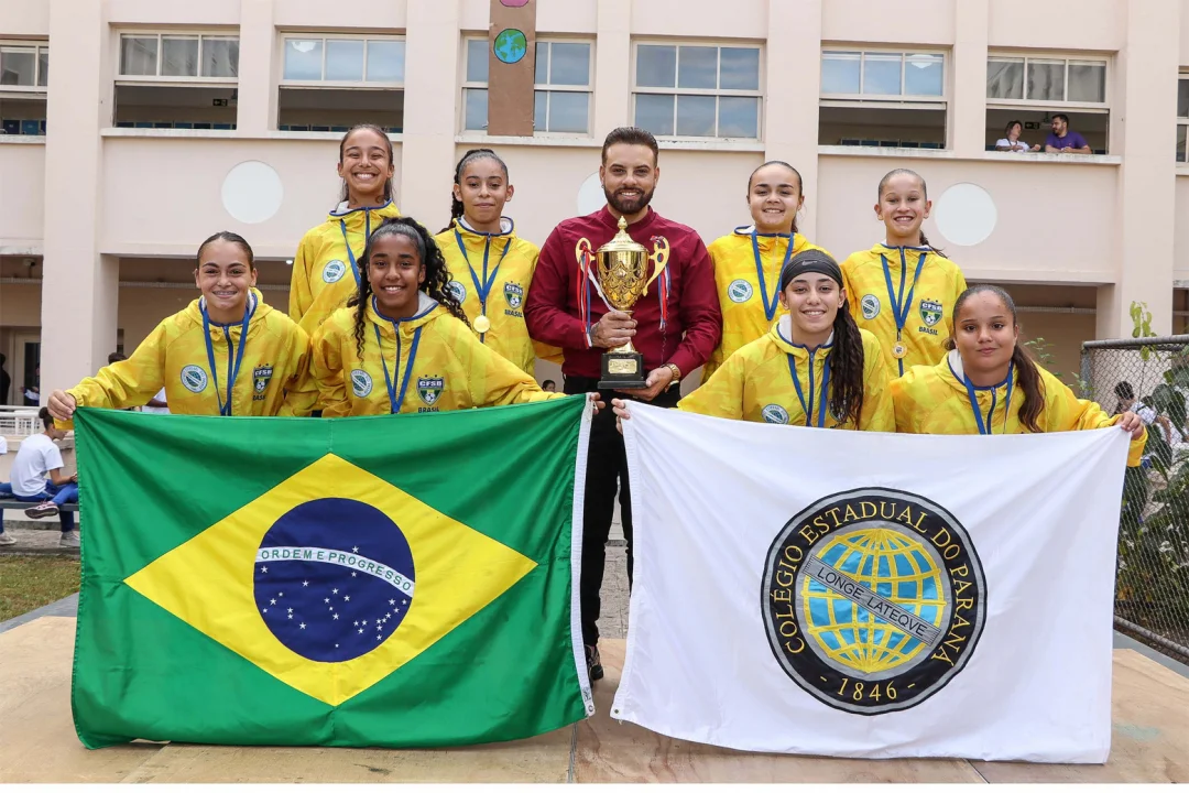 Paraná amplia acesso ao esporte nas escolas e leva alunos a pódios internacionais