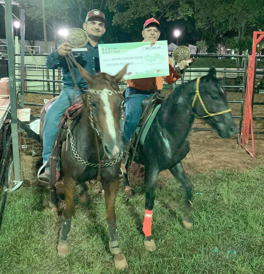 Rolandenses, destaques do Ranch Sorting, fizeram bonito em provas no Paraná