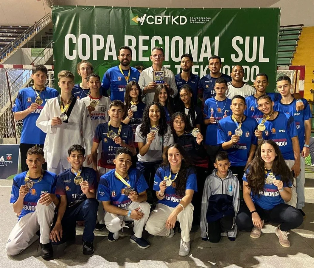 Equipe Madureira conquista 19 medalhas para Londrina na Copa Regional Sul de Taekwondo