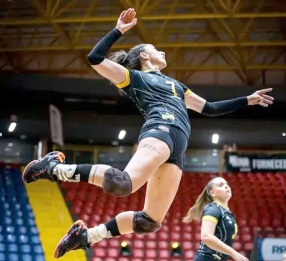 Em jogo decisivo, Londrina Vôlei enfrenta o Irati no Moringão nesta terça (11)