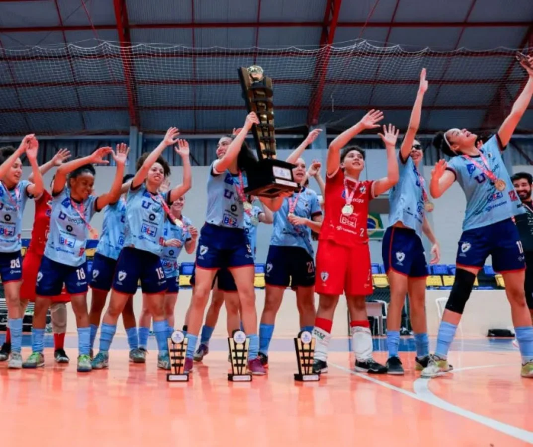 Londrina Futsal é campeão paranaense sub-20 pela oitava vez consecutiva