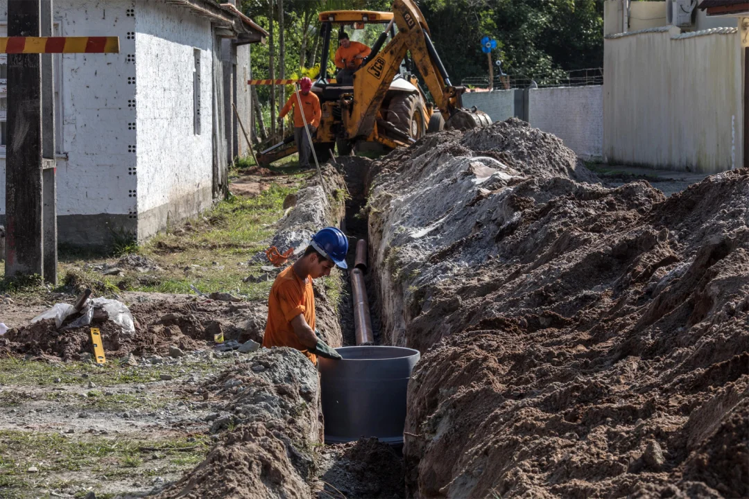 Investimentos da Sanepar em rede de esgoto podem ter evitado 3.988 internações desde 2019