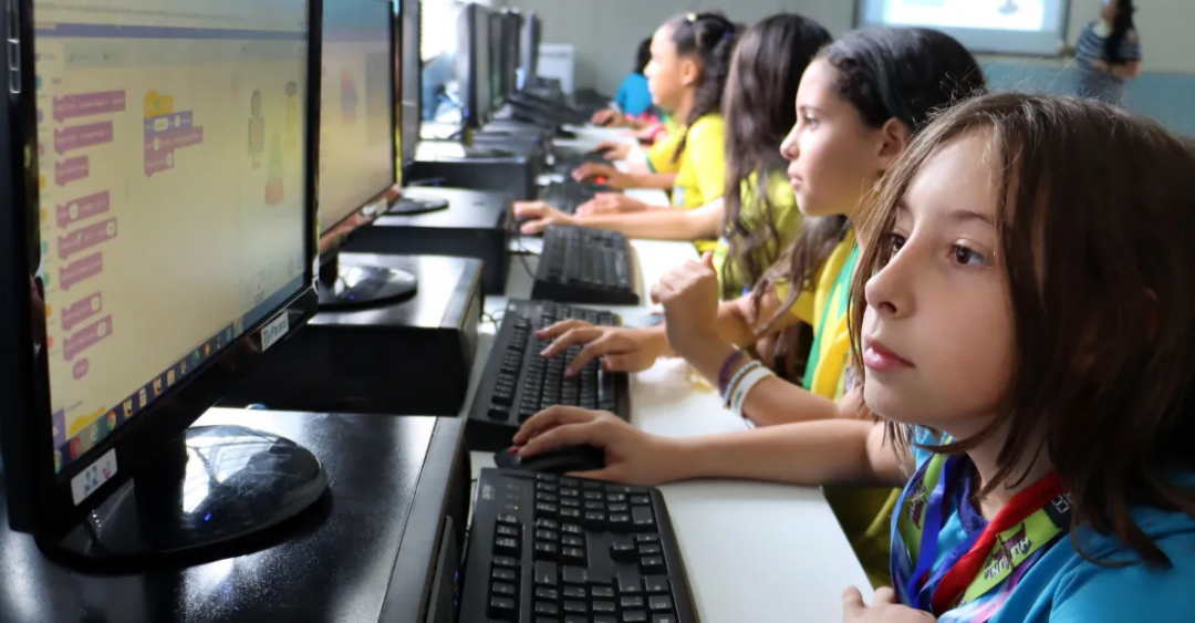 Rede municipal classifica 415 alunos e concentra 92% das vagas de Londrina na OBICT
