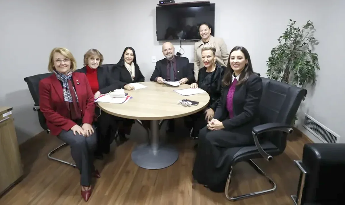 Projetos aprovados na Alep reforçam ações de combate à violência contra a mulher no Paraná
