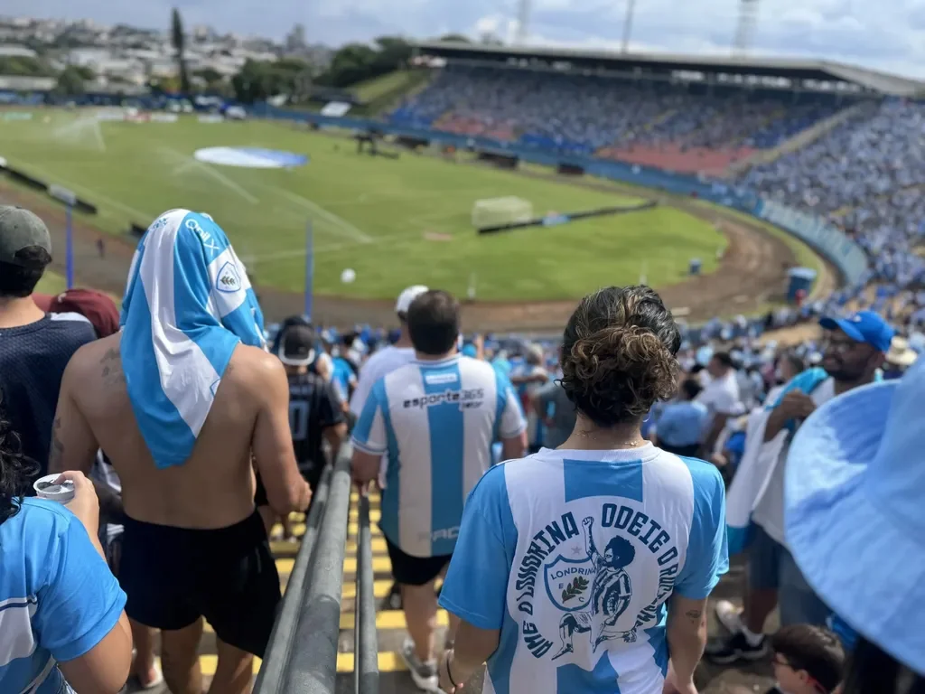 Projeto de lei no Paraná quer impedir devedores de pensão alimentícia de entrar em eventos esportivos e culturais