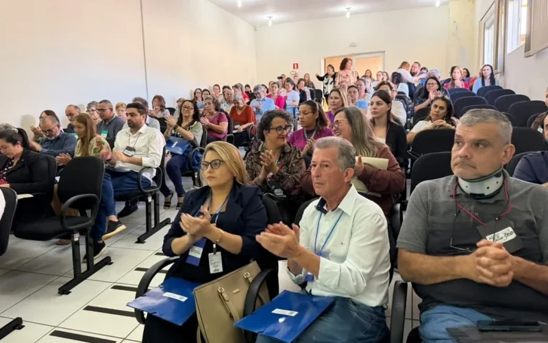 Ibiporã debate fortalecimento do SUS e participação popular durante Conferência Municipal de Saúde