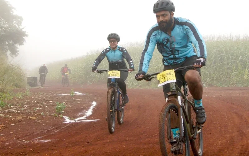 Volta do Guarani reúne 300 ciclistas e movimenta Circuito Ibiporã de Mountain Bike