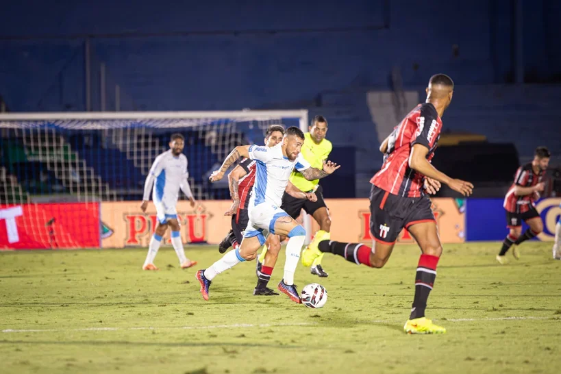 Londrina empata no VGD com Botafogo e agora enfrenta na quarta-feira o Náutico finalizando o 1º turno da Série B
