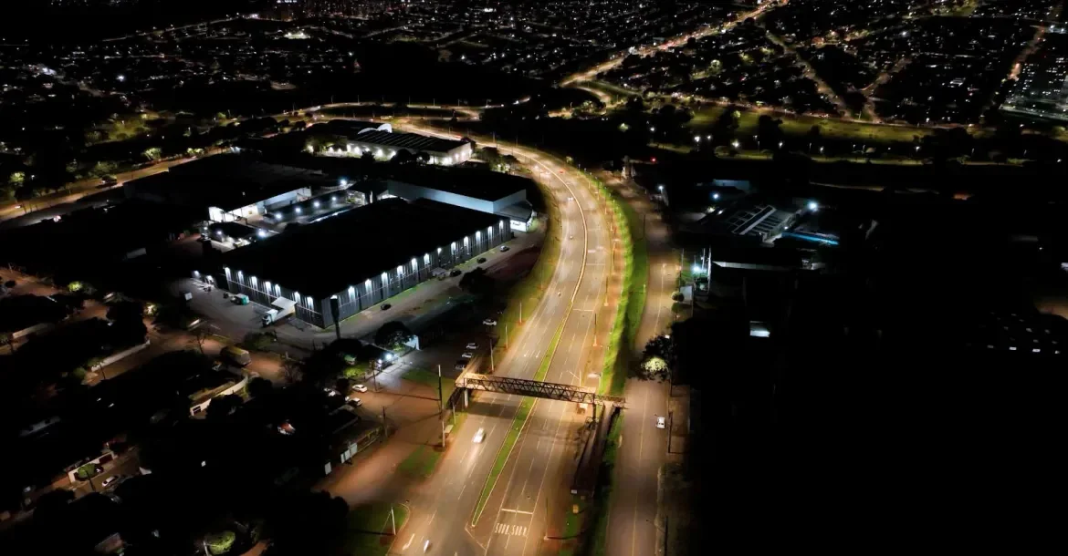 Londrina amplia em 88% a área iluminada da cidade no primeiro semestre