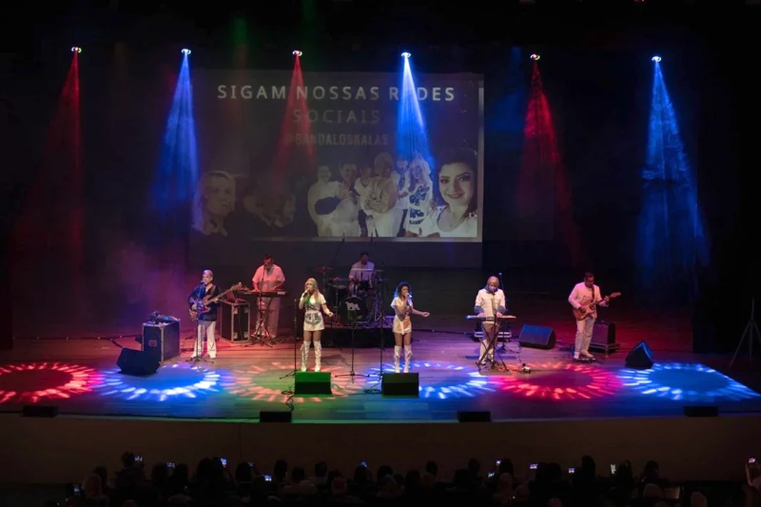 Espetáculo internacional "ABBA & Elvis" chega a Londrina com clássicos da música mundial