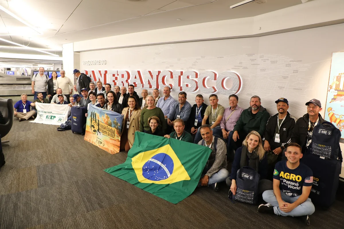 Lideranças do agro paranaense viajam aos EUA para conhecer aplicações de inteligência artificial no campo