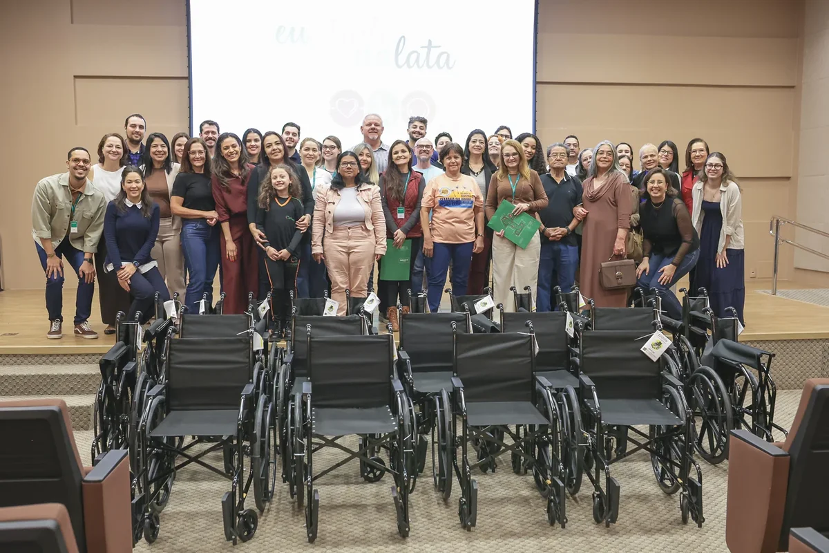 Campanha transforma lacres de alumínio em cadeiras de rodas e fortalece atendimento de entidades sociais da região